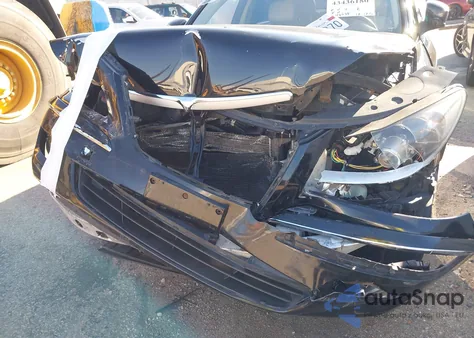 2011 Hyundai Genesis 3.8 from USA, damaged, VIN KMHGC4DE5BU114635